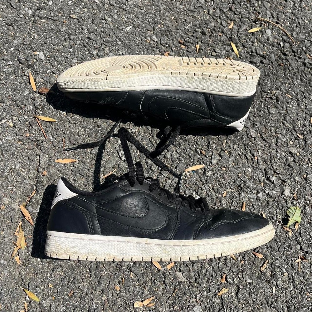 2015 Big Swoosh Jordan 1 Low "cyber Monday" size 9.5